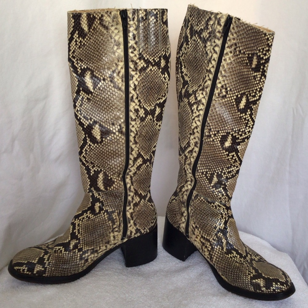 Incredible Vintage 1970’s Snakeskin Boots From the British Label Double Heelix